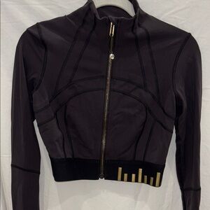 Lululemon define crop